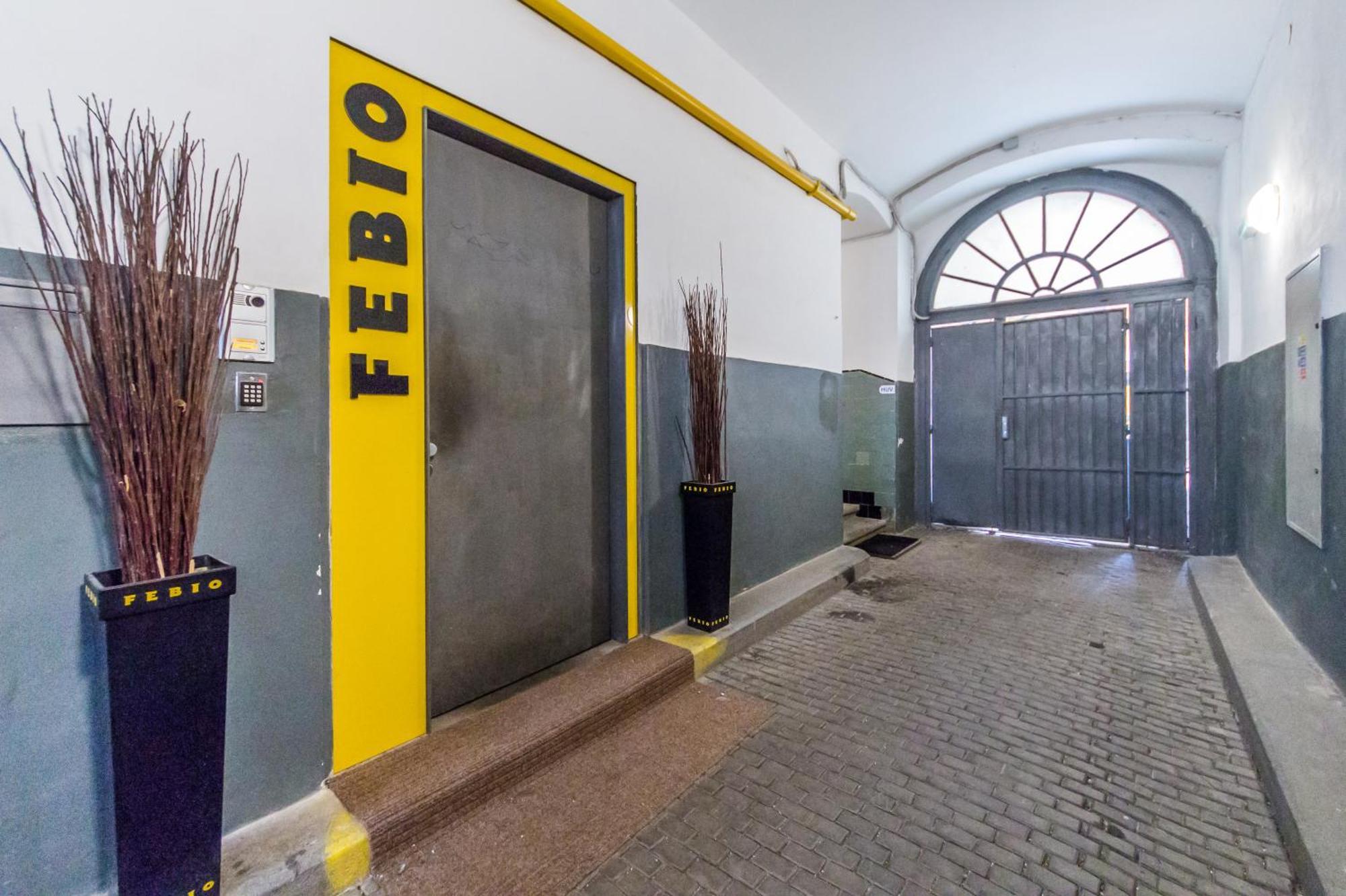 Rose Antique Apartment Prague Exterior photo